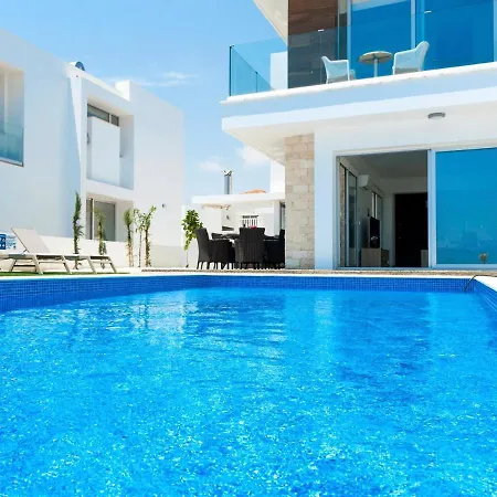 Ayia Thekla Sleeps 6 With Pool And Air Con * Ayia Napa